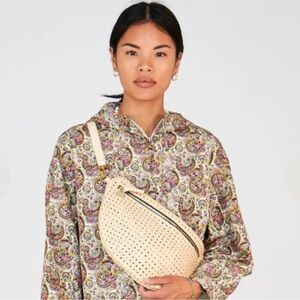 Clare V Grande Fanny Crossbody Bag in Cream Rattan EUC + dust bag
